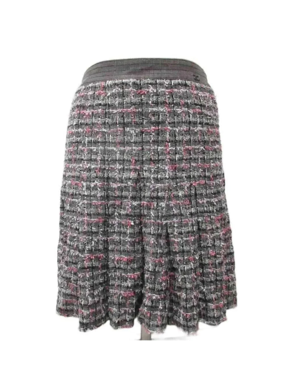 Chanel CC Logo Tweed Skirt Flare Knee Length 100% Silk 36 Black Pink